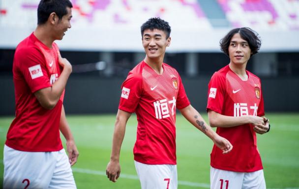 亚冠联赛积分榜全乱了，四队晋级两队淘汰，六队争四个淘汰赛名额