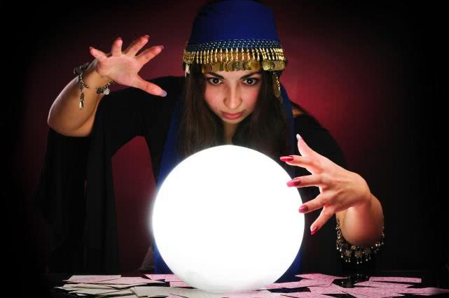 通灵算命真的能看透人生剧本吗? 通灵算命真的能看透人生剧本吗?