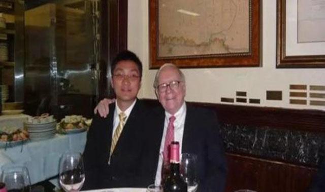 美国华人富豪家族揭秘:从科技巨鳄到餐饮大王 美国华人富豪家族揭秘:从科技巨鳄到餐饮大王