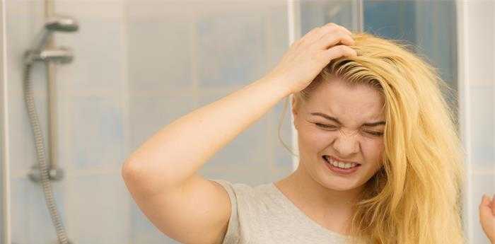 梦见头上扣下污渍预示什么？3重预警与科学化解法