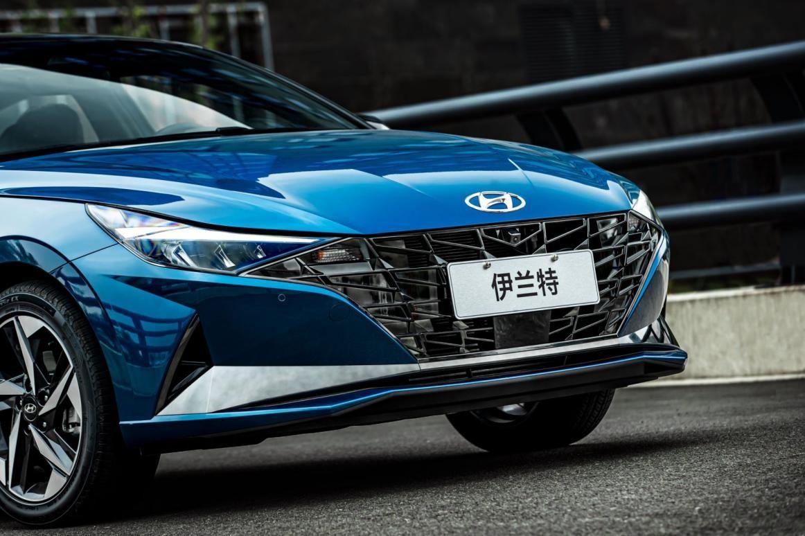 新手购车预算紧张?丰田卡罗拉1.6手动如何省下3万养车费 新手购车预算紧张?丰田卡罗拉1.6手动如何省下3万养车费