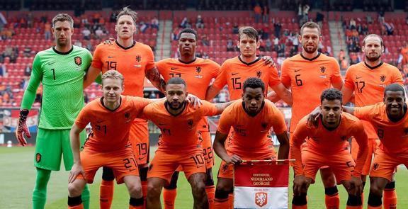 荷兰队拿过几次世界杯亚军？