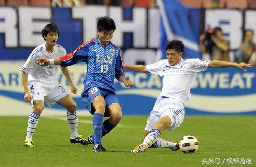 沙尔克04为什么能让球迷又爱又恨？