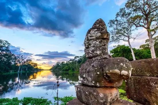 在柬埔寨怎么找华人组织？