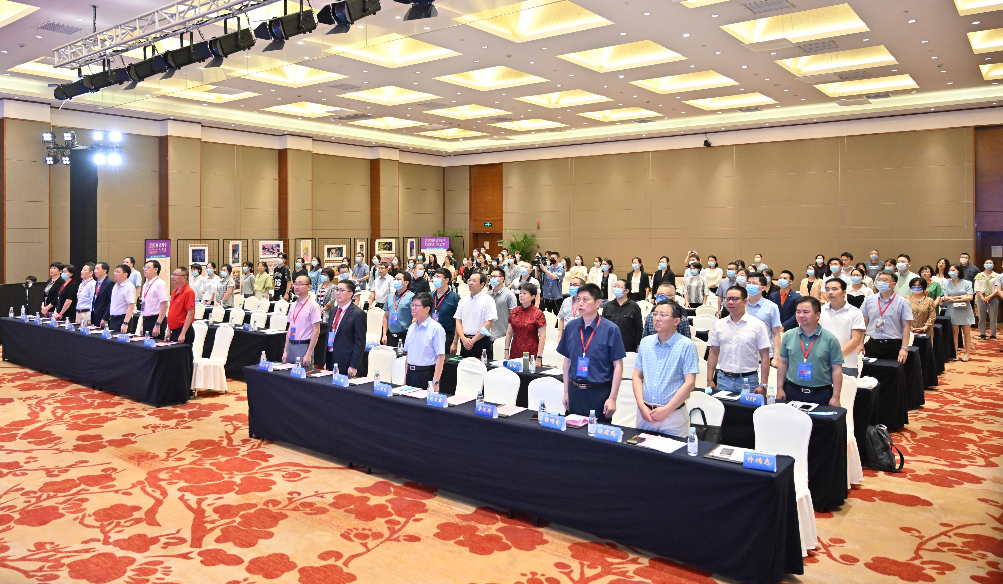 海外华人论坛怎么从零开始搭建? 海外华人论坛怎么从零开始搭建?