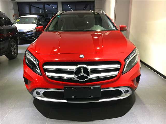 2016款奔驰GLA200外观设计_奔驰GLA200内饰配置_奔驰gla新款2016年