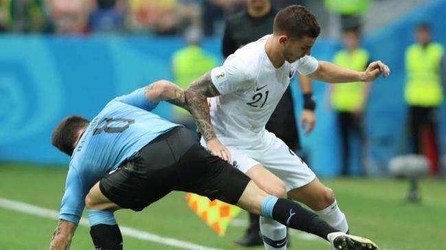 阿根廷人为什么集体请愿让法国 别哭了 ? 阿根廷人为什么集体请愿让法国 别哭了 ?