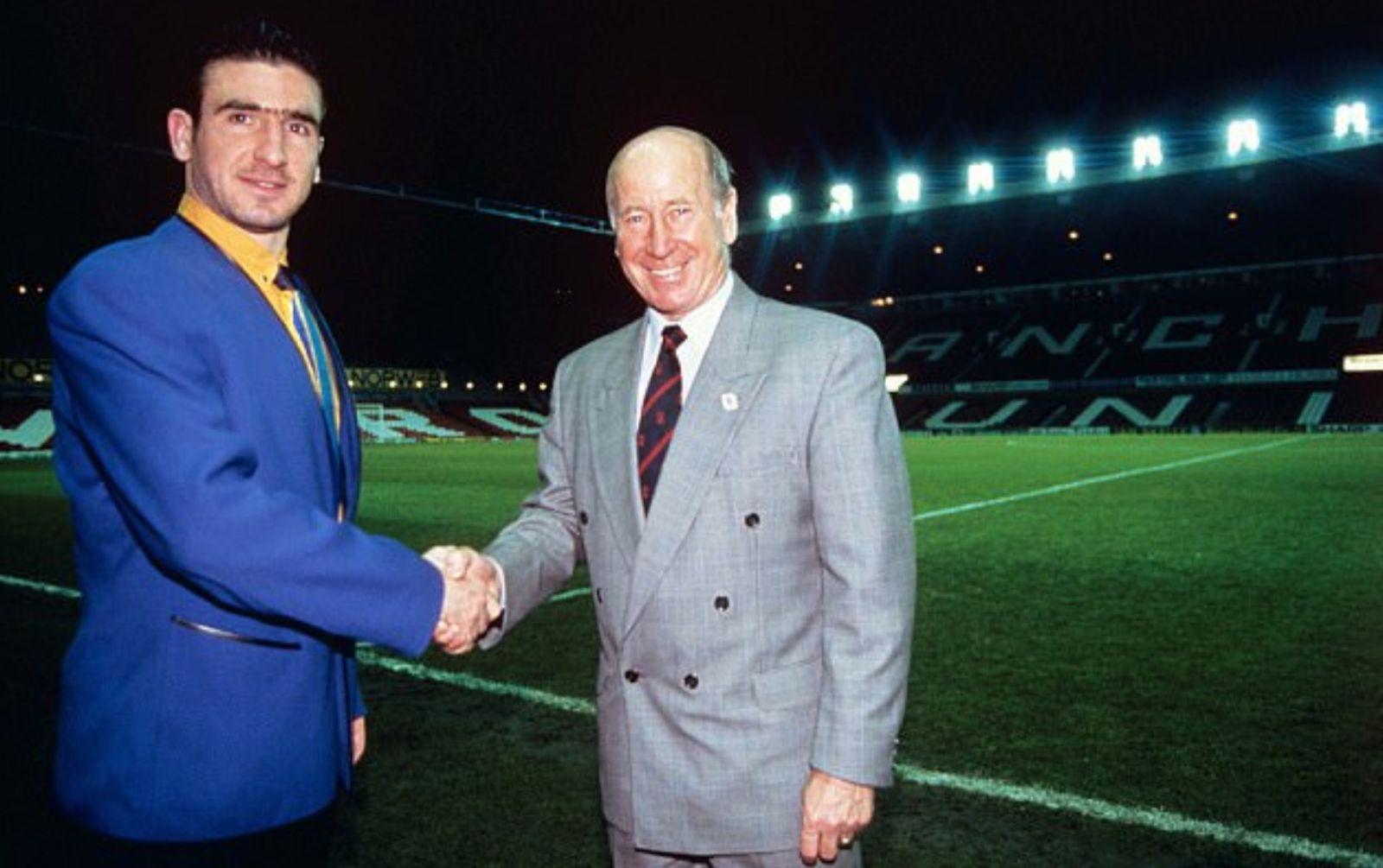 博比·查尔顿凭啥能当英格兰历史第一人？