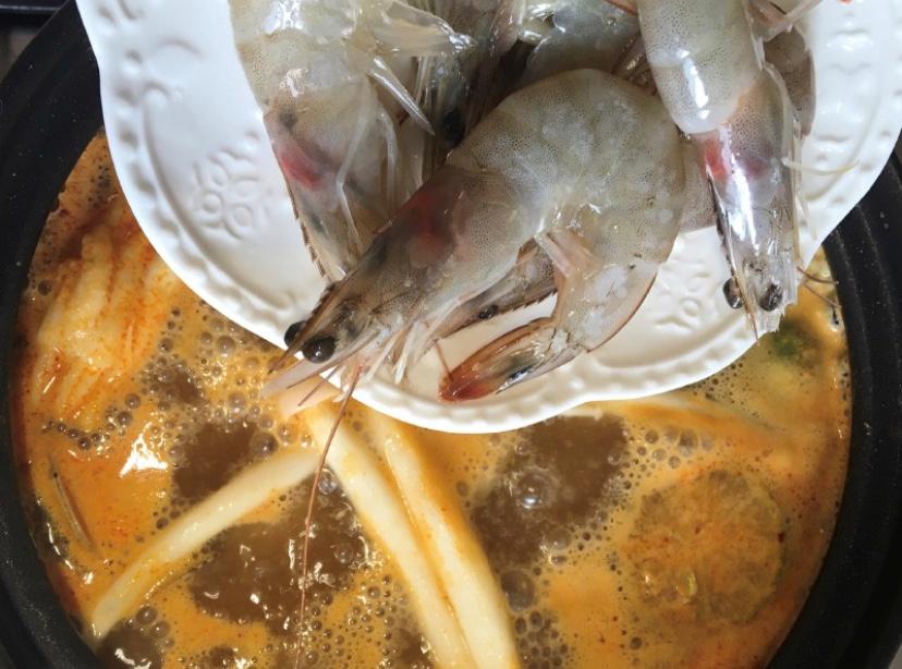 长春亚泰N98外套到底值不值得买？