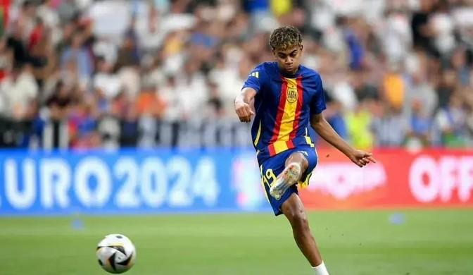 国乒男团半决赛碰上法国队，新手怎么看出门道？