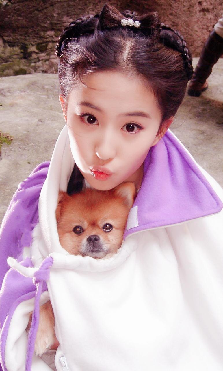 为什么别人家的猫咪照片总是更萌? 为什么别人家的猫咪照片总是更萌?