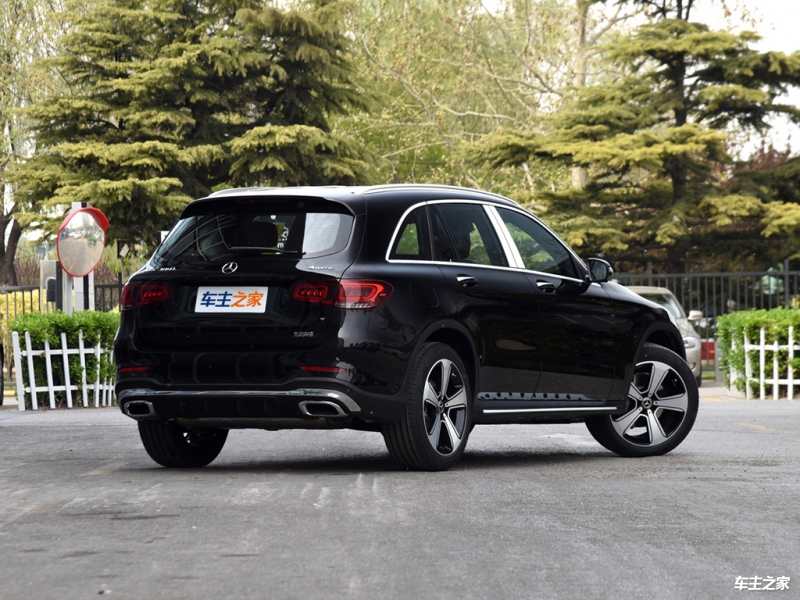 奔驰glc300l配置参数表_奔驰GLC L车身尺寸对比宝马X3奥迪Q5L_奔驰GLC 2021款配置