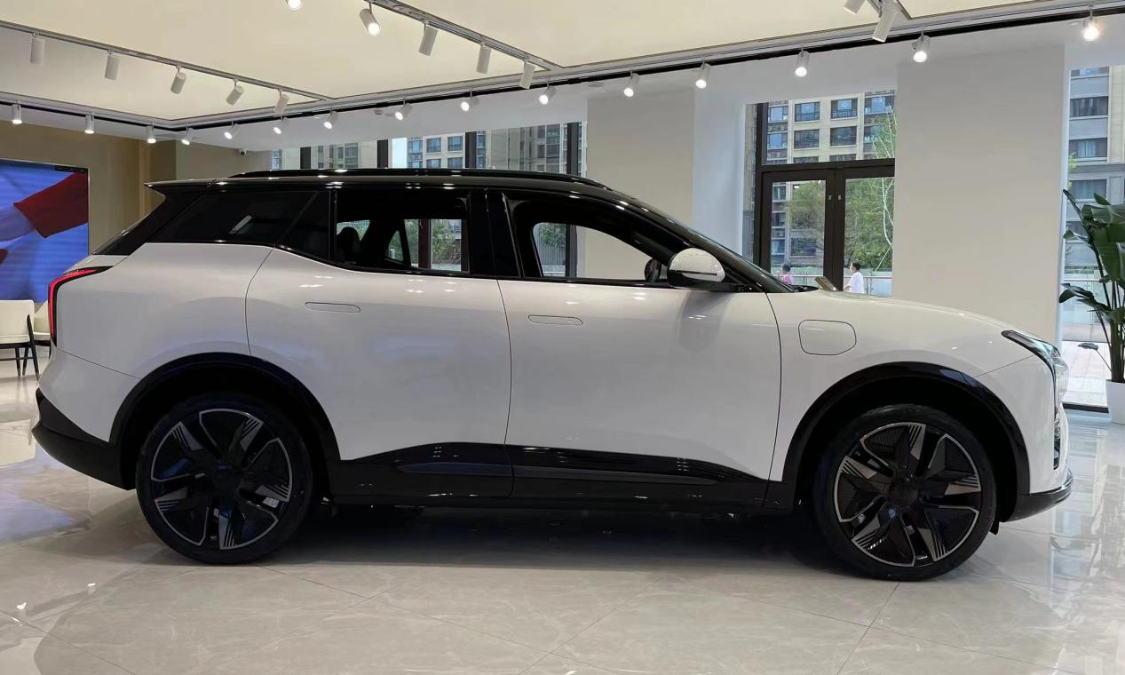 烧钱就能买来亚冠冠军？2012广州恒大做了什么？