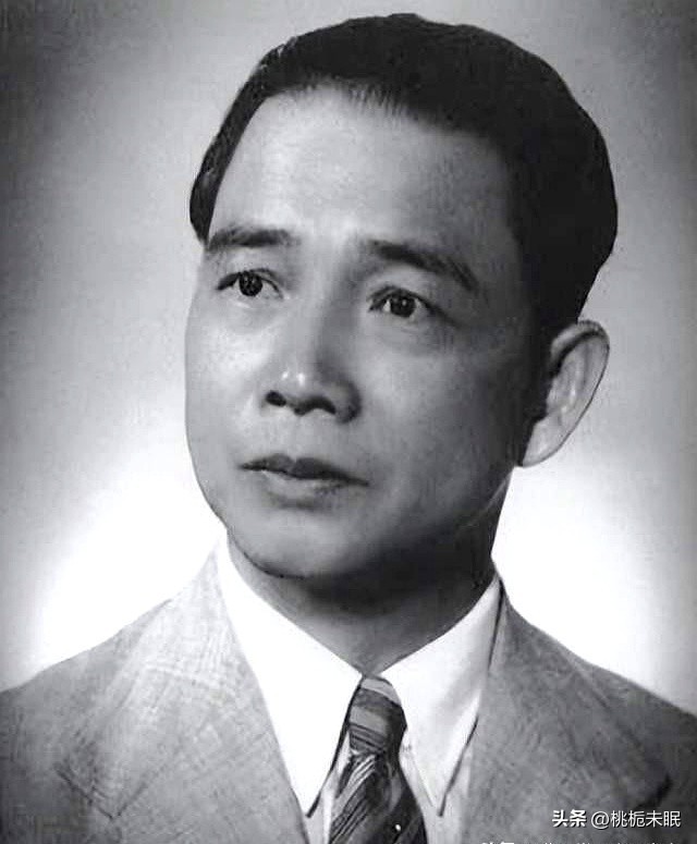 蒋介石给算的命_蒋介石算命故事_蒋介石算命先生说了什么呢