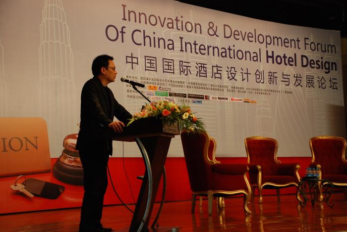 刚到美国怎么快速找到靠谱的华人论坛？