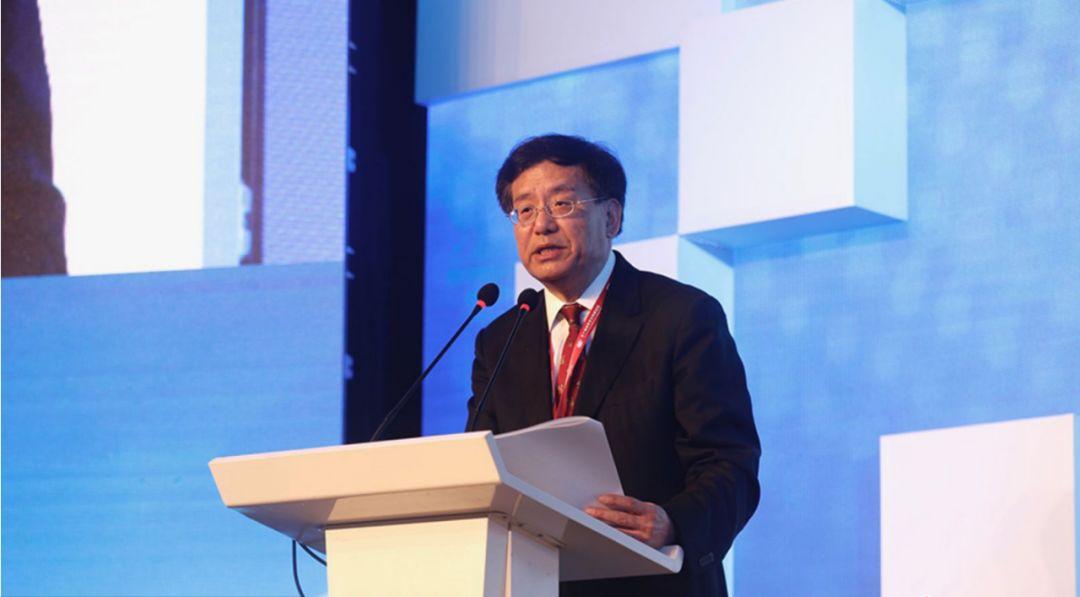 起亚k3车漆氧化发黄？新手避坑指南教你省3000元养护费