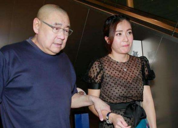 在偷拍客华人论坛发帖为什么总被秒删？