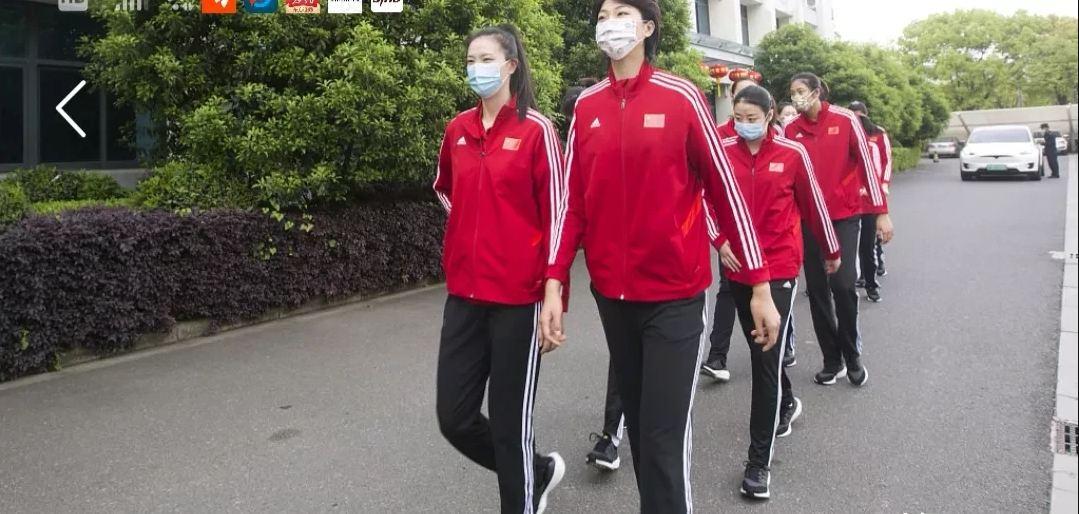 新手玩足球游戏为啥都要抢罗德里戈？