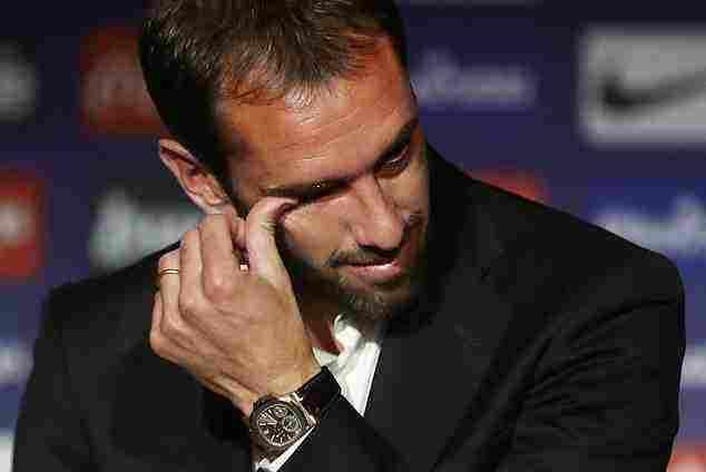 乌拉圭主教练的颜值凭什么火出圈？