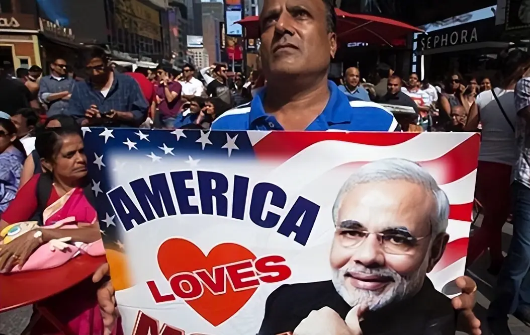 西方对印度移民态度_印度华人现状如何_印度裔移民优势