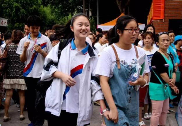 多少岁打工算违法?这些规定家长必须知道 多少岁打工算违法?这些规定家长必须知道