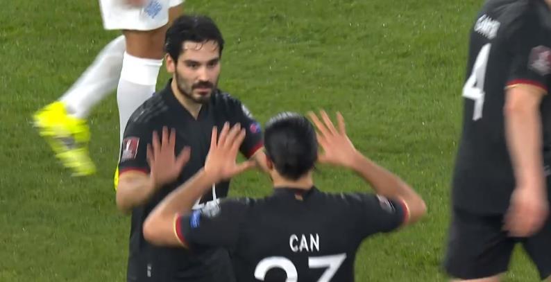 切尔西vs拜仁下半场发生了什么？战术调整如何改变战局？