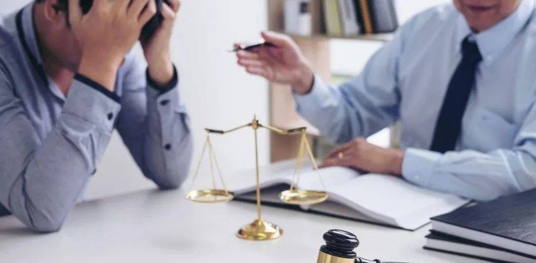 律师骗当事人怎么处理：从识别风险到依法维权的实战指南