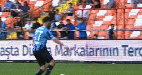 为什么巴神总能打进神仙球? 为什么巴神总能打进神仙球?