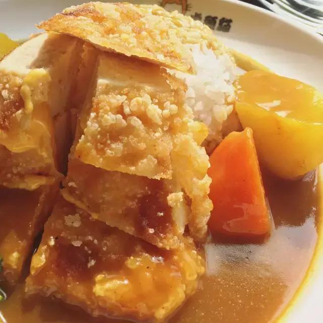 毛绒玩具猫到底怎么挑才不踩雷？