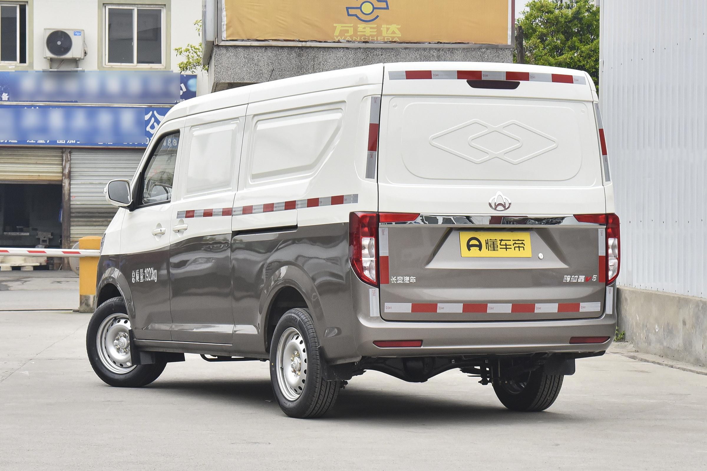 用面包车拉货真的能月入过万吗？