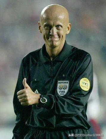 为什么一个点球失误能让世界级球星公开道歉？