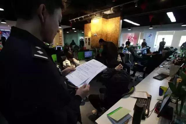 为啥同一款车保险价格能差2000块? 为啥同一款车保险价格能差2000块?