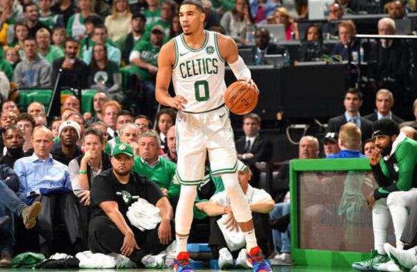 勇士为何能16分大胜绿军？这三点新手必须懂