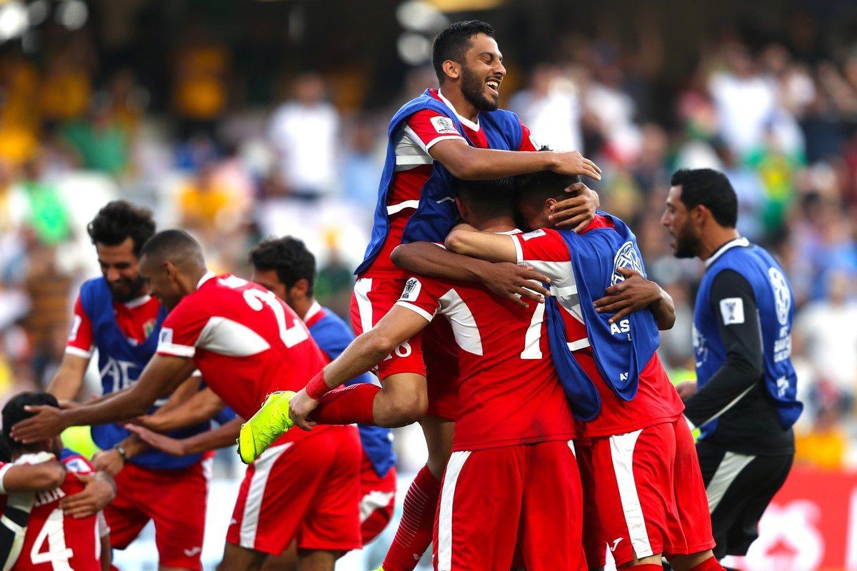 猫咪真的只爱吃三文鱼吗？