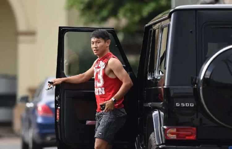 于汉超涂改车牌事件，到底踩了哪些法律雷区？