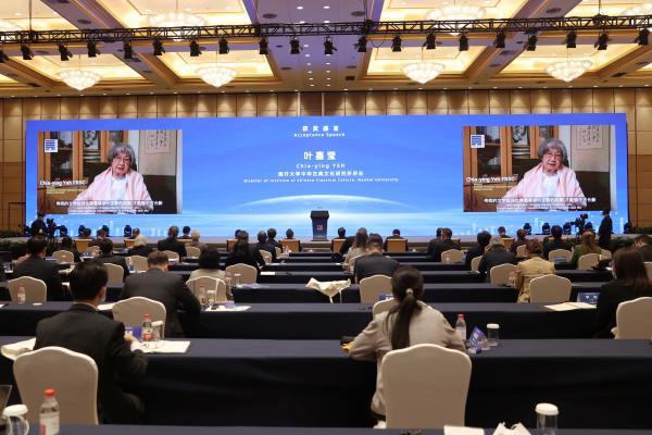 刚来海外找不到组织？这个华人论坛到底该怎么混？