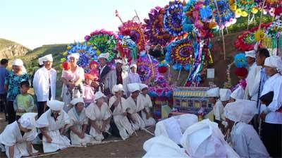 梦见签合同好不好？2025年事业运势与机遇全解析