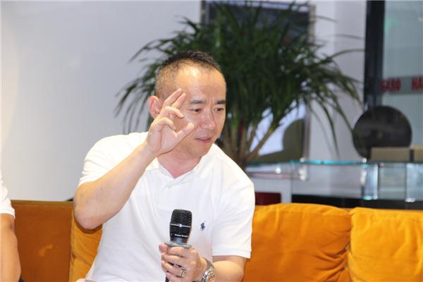 在德国找工作的华人，真的只能靠熟人介绍吗？