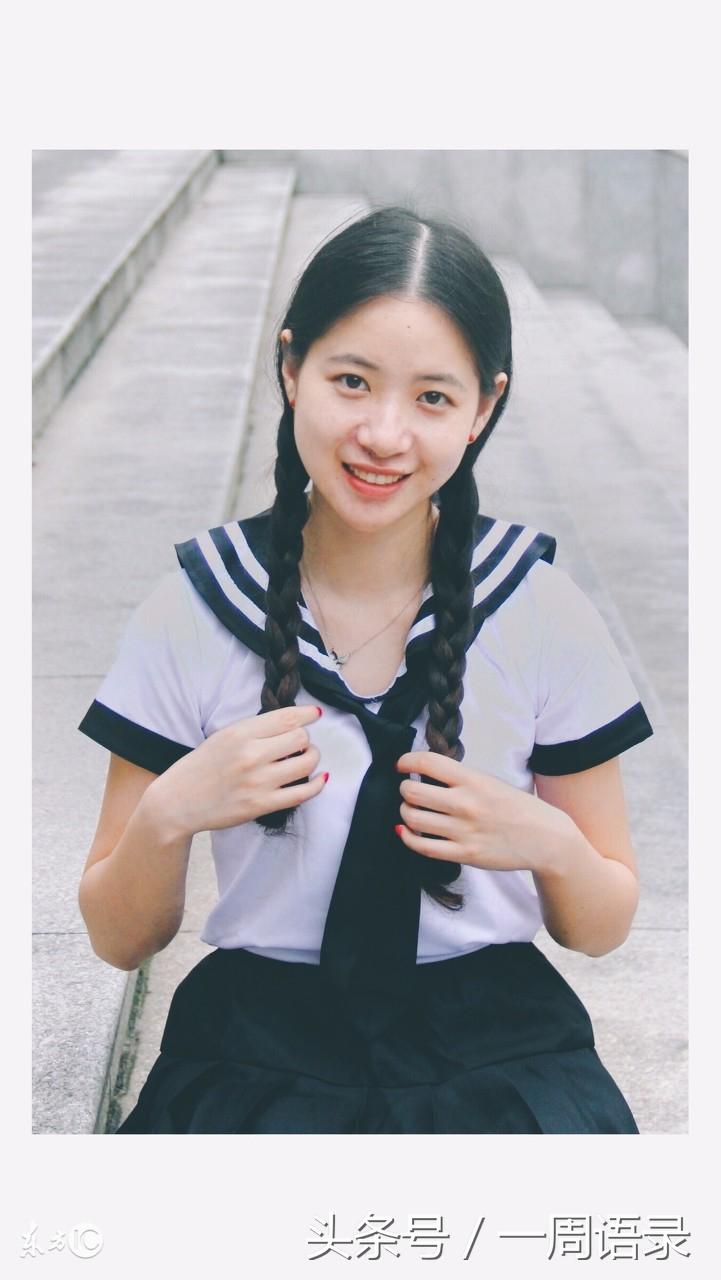 梦见眼泪是血预示什么？2025年运势与心理能量全解