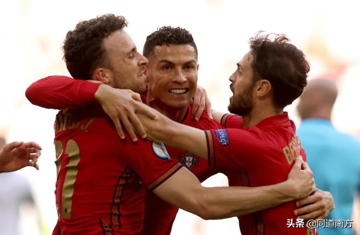 西班牙VS斯洛伐克：为什么说这场比赛是菜鸟看球的最佳教材？
