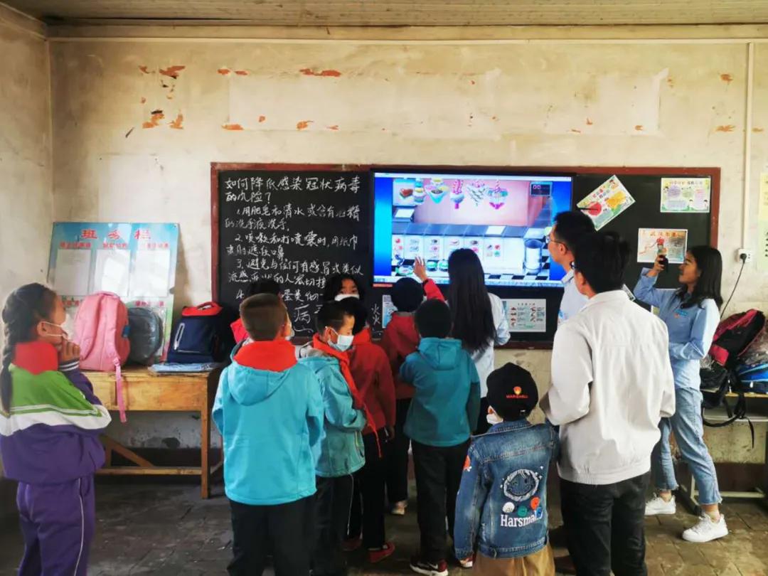 简笔画与足球世界杯：艺术与热情的碰撞