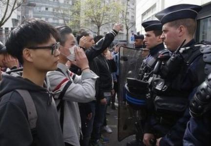 在法国混华人圈到底该不该加论坛？