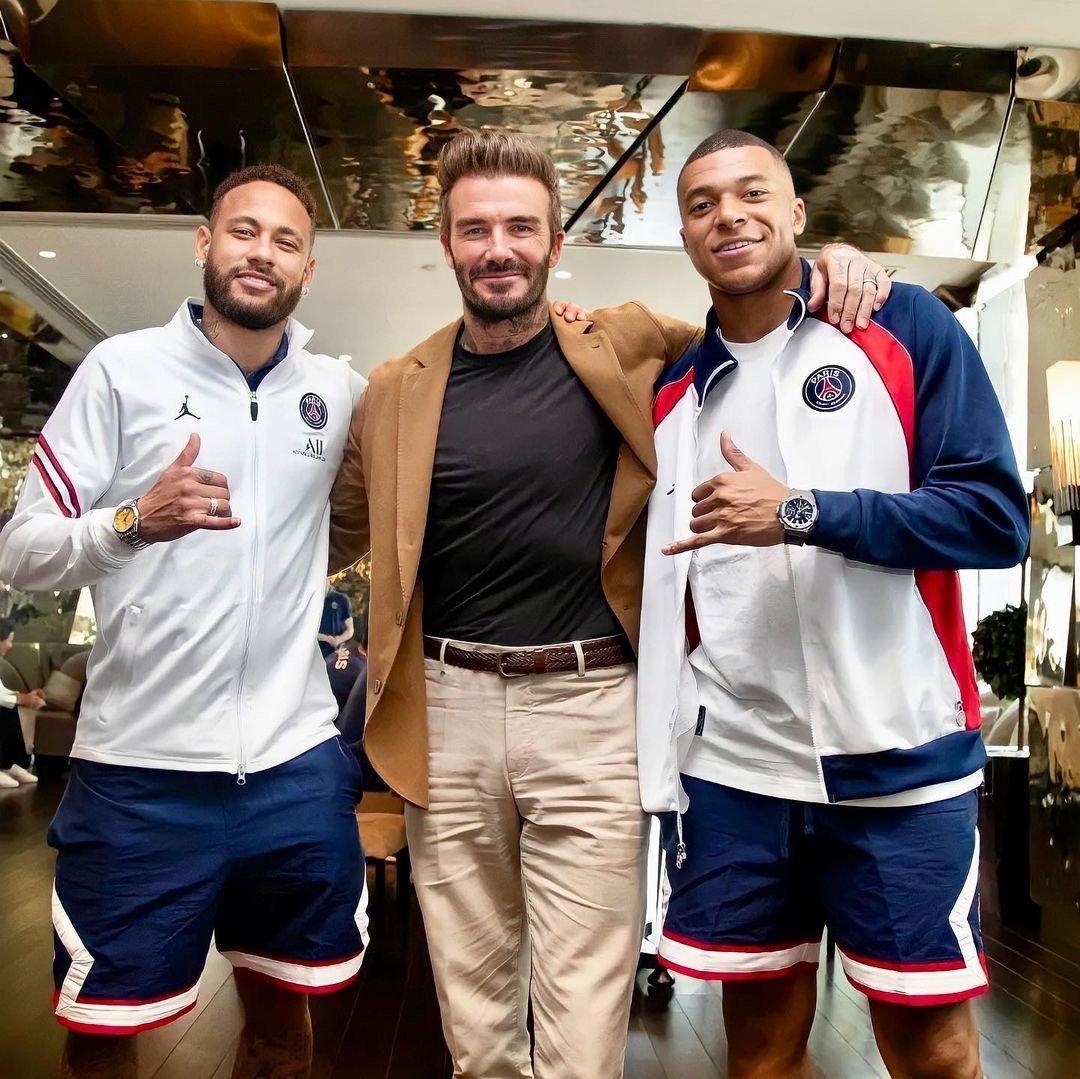 为什么说姆巴佩正在复刻贝克汉姆的传奇人生？