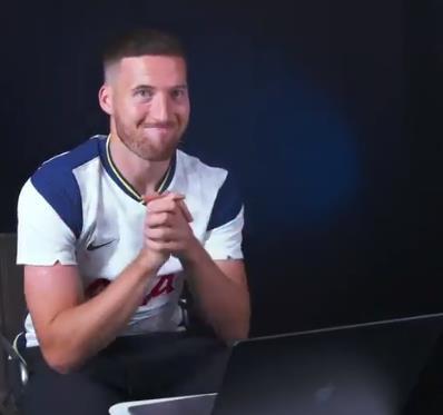 阿森纳队标为什么有个大炮? 阿森纳队标为什么有个大炮?