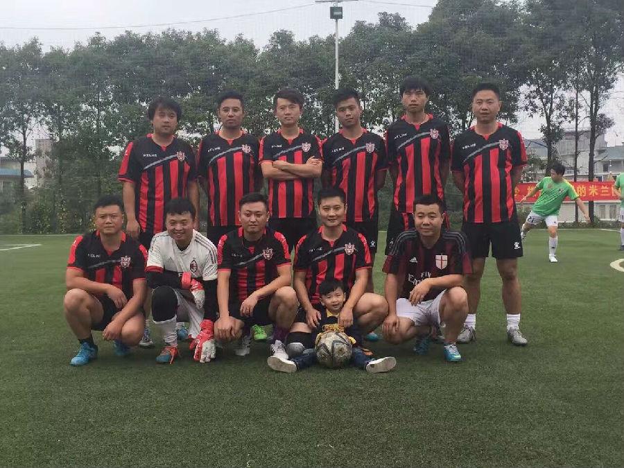 为什么AC米兰的队歌能让八万人合唱到流泪？