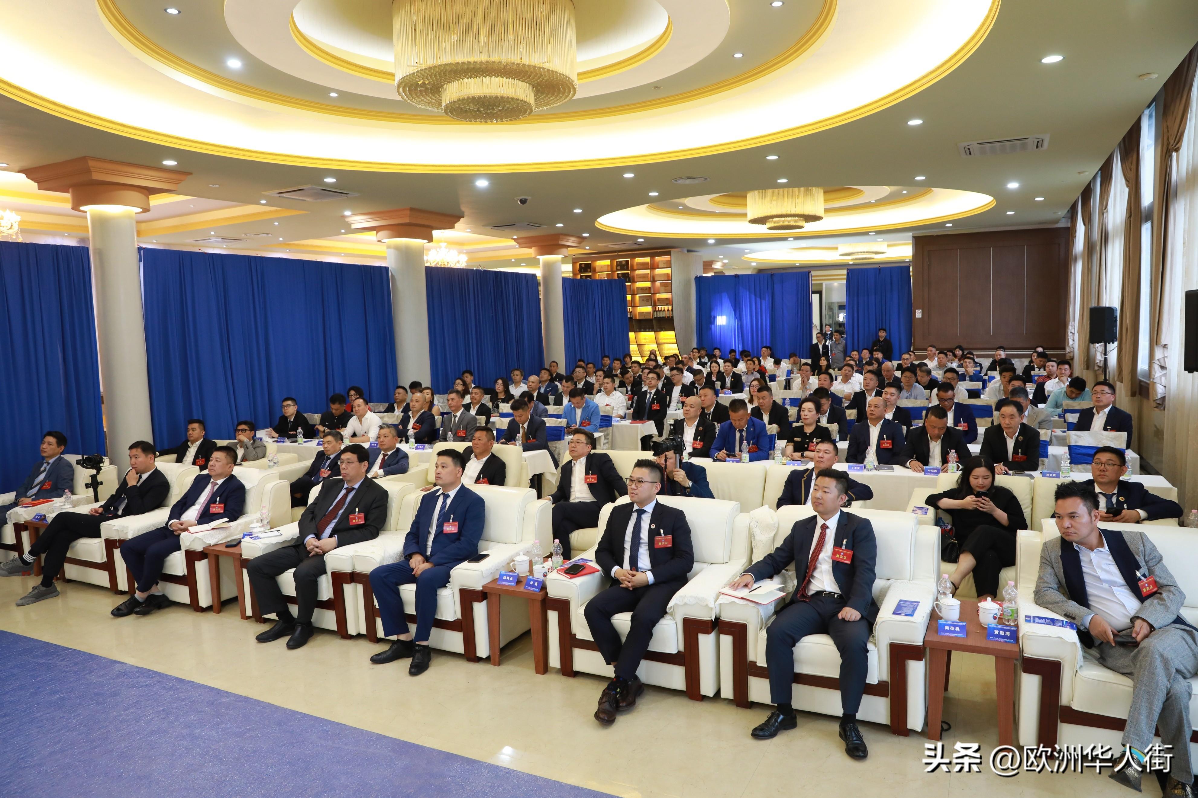 西西里华人论坛真的能解决海外生存难题吗? 西西里华人论坛真的能解决海外生存难题吗?