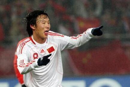 邓卓翔那脚进球究竟藏着什么门道? 邓卓翔那脚进球究竟藏着什么门道?