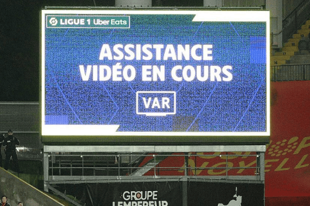 国外网站能否找到法甲直播回看内容，跨境观赛揭秘