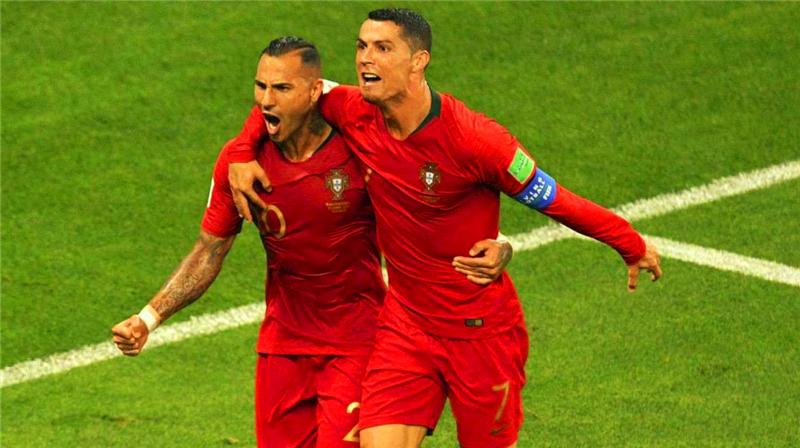 巴萨为啥能把皇马按在地上摩擦? 巴萨为啥能把皇马按在地上摩擦?