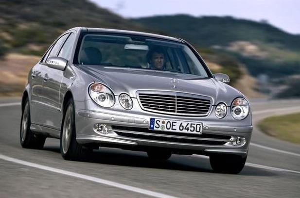 奔驰E500报价贵到离谱？内行人教你省8万购车攻略